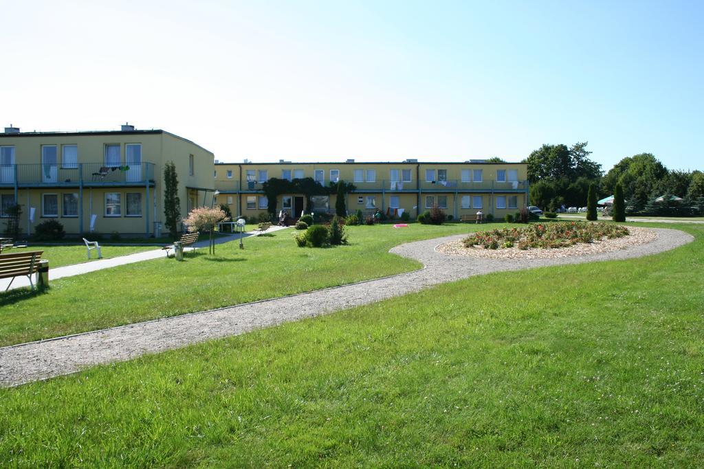 Hotel Sophia Bryza - Centrum Rehabilitacji I Wypoczynku Sarbinowo Esterno foto